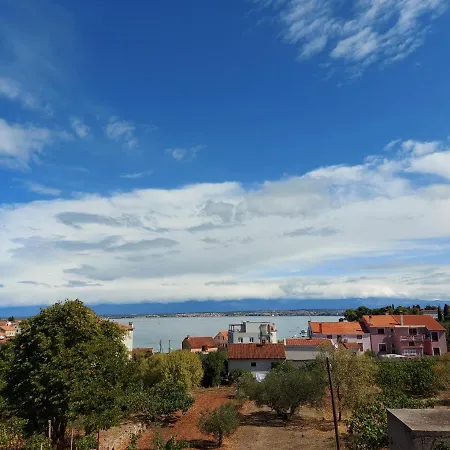 Mediterranean Gardens Affittacamere 3*