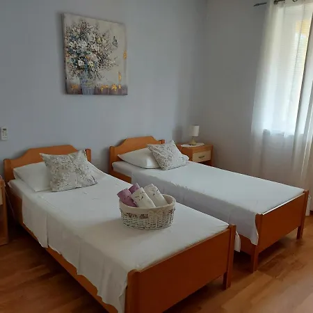 Affittacamere Mediterranean Gardens 3*