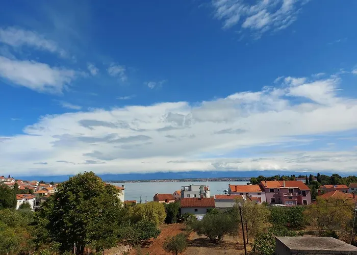 Mediterranean Gardens Guest house 3*